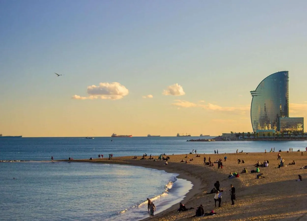 Apartamento luminoso frente al mar Apartamento Barcelona